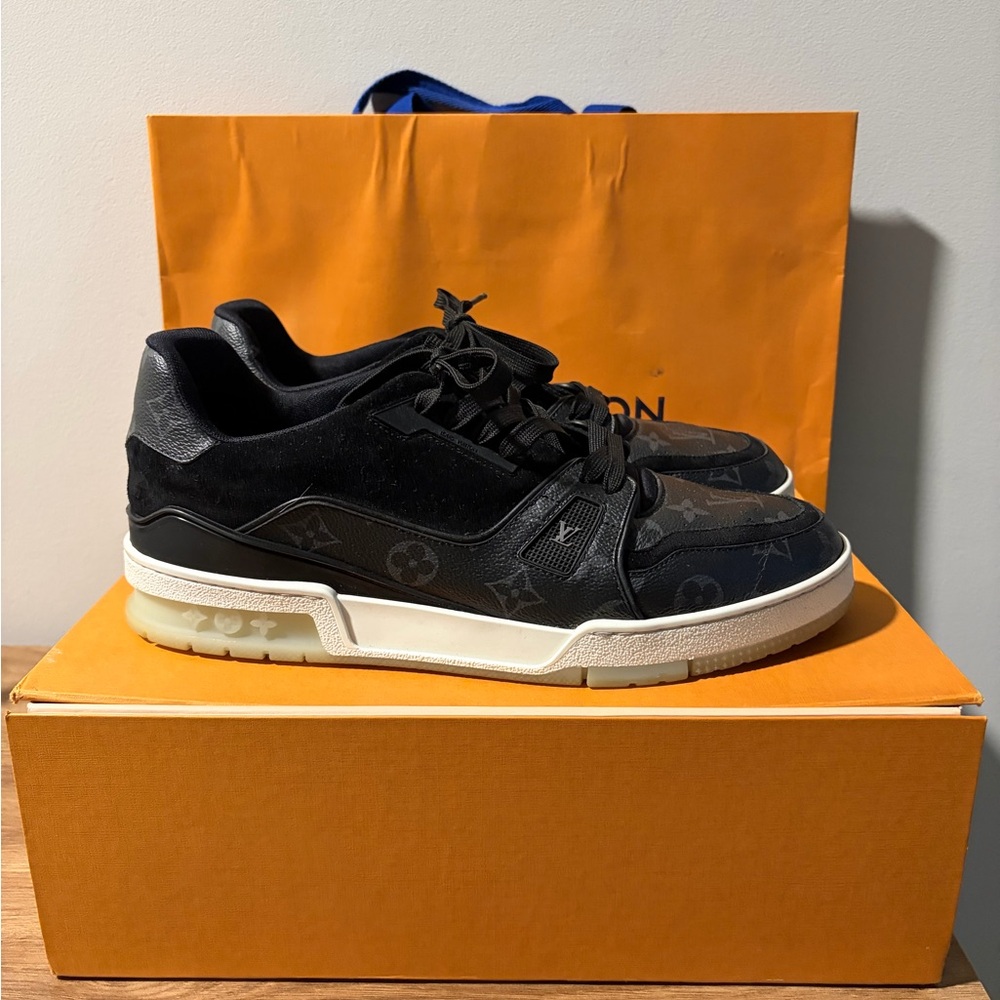 Louis Vuitton Black and White Men's Sneakers